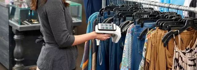 斑馬RFD8500讀取器為安卓和iOS智能終端帶來RFID標(biāo)簽和條形碼掃描功能