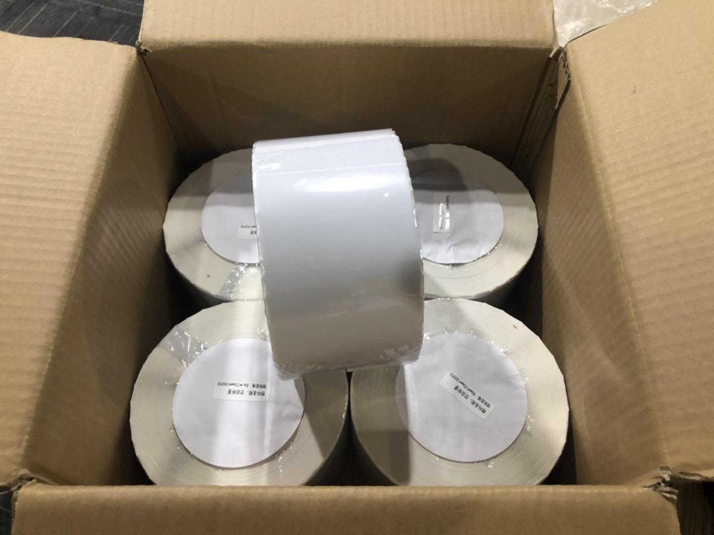 1555667397288114.jpg 81963d21f72ec8ba476458f0e132e23.jpg