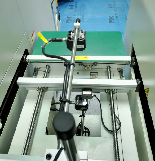 PCB電路板,接駁臺(tái)上方 下方組網(wǎng)讀碼,主從機(jī)掃碼.png PCB電路板,接駁臺(tái)上方 下方組網(wǎng)讀碼,主從機(jī)掃碼.png